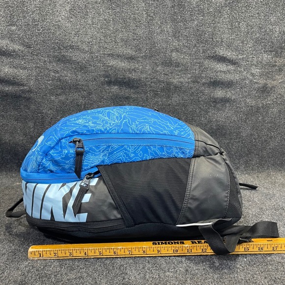 black north face backpack men' The NF0A3KX7 Fall Line Backpack, TNF / OSFA ca2:UNISEX ACCESSORIES Color:MZI Desert Stone Floral Dye Print/Frost Grey Coach F72842 Coach Elle lined pocket ideal for